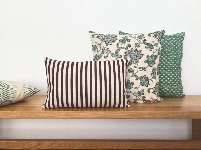 Kissenhüllen in Trendfarbe Mocca Mousse Herbst Winter Kissen Kissenbezüge in Trendfarbe Schokobraun, beige, grün gemustert, gestreift Herbst Winter